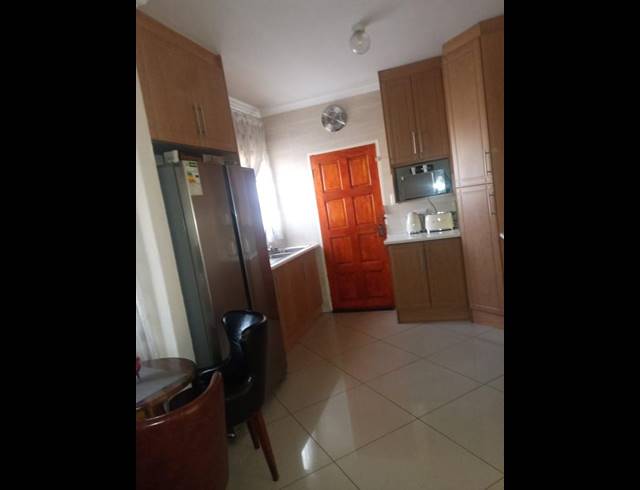 3 BEDROOM HOUSE FOR SALE IN ROODEKOP